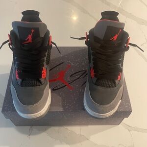 Jordan 4 Infrared Red